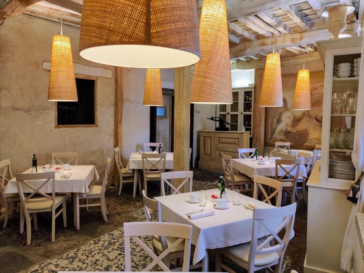 Posada Restaurante Casa De La Sal Candelario Εξωτερικό φωτογραφία